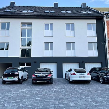 Titan Centrum Apartman Nyiregyhaza Luaran gambar