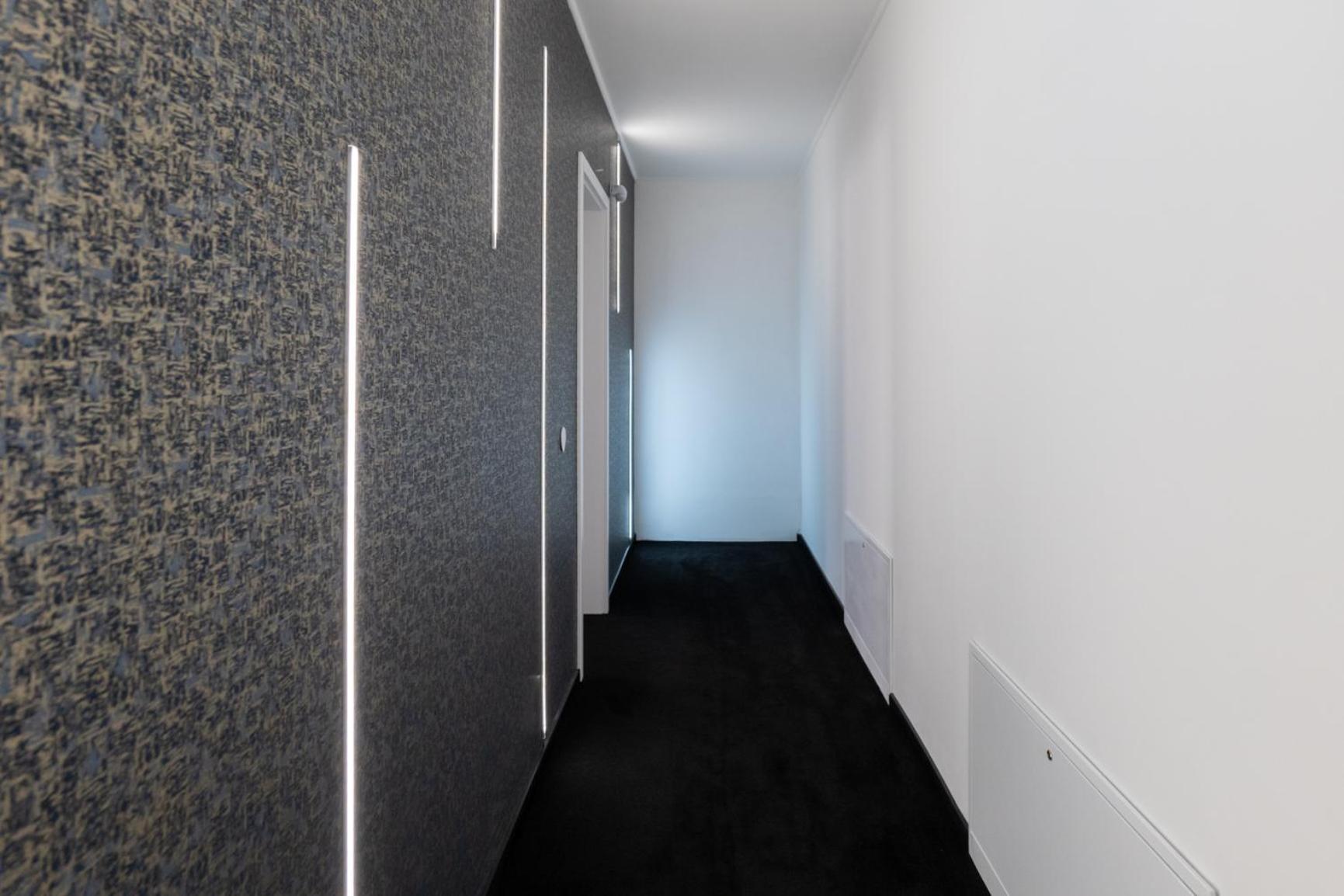 Titan Centrum Apartman Nyiregyhaza Luaran gambar